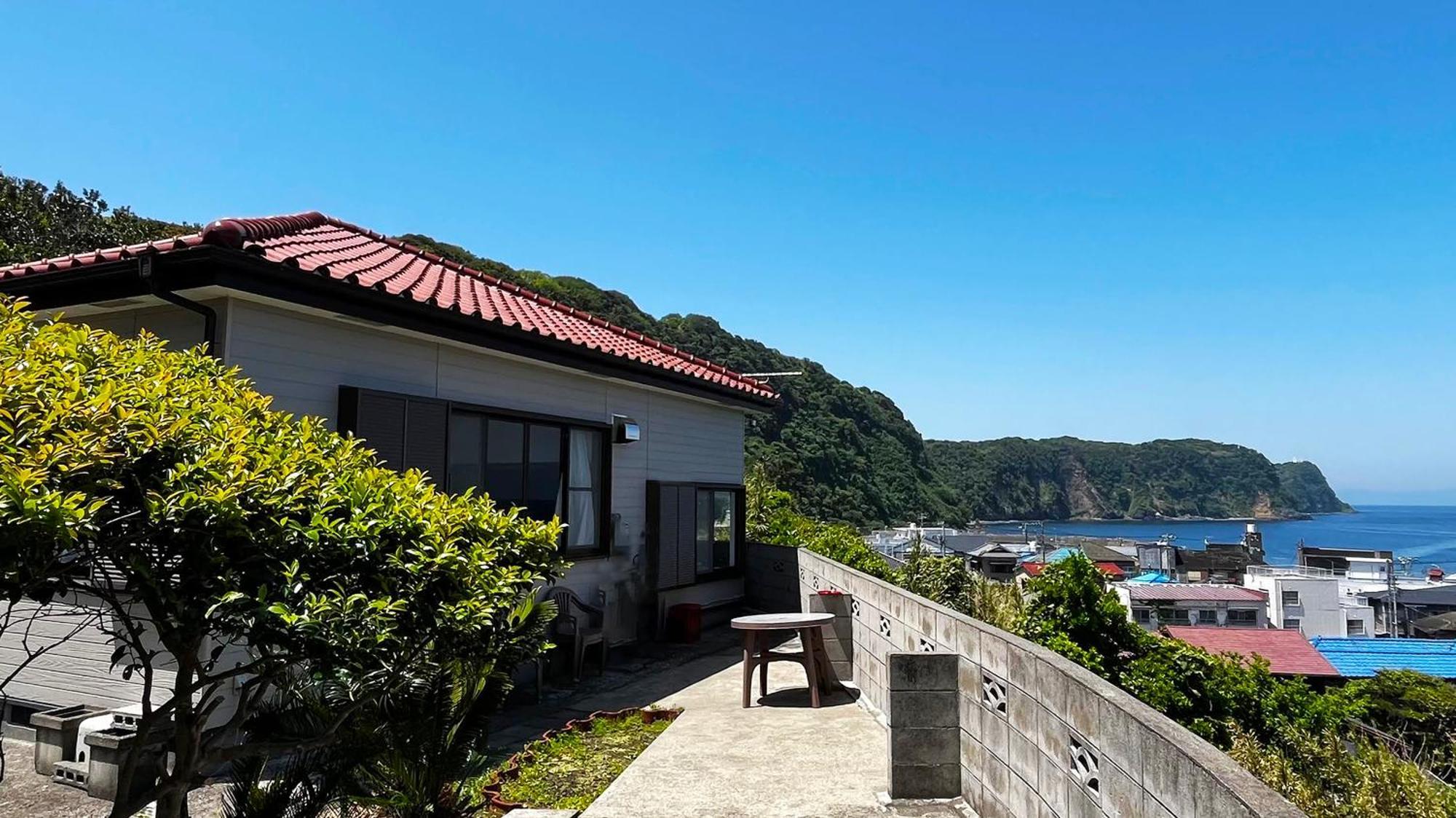 香や野 Kayano 海と富士山を一望できる1棟貸し宿 岡田港まで徒歩5分 Oshima Екстериор снимка